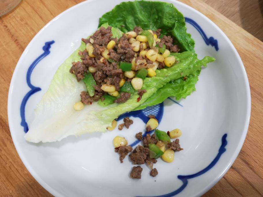 罗马生菜包羊肉糜