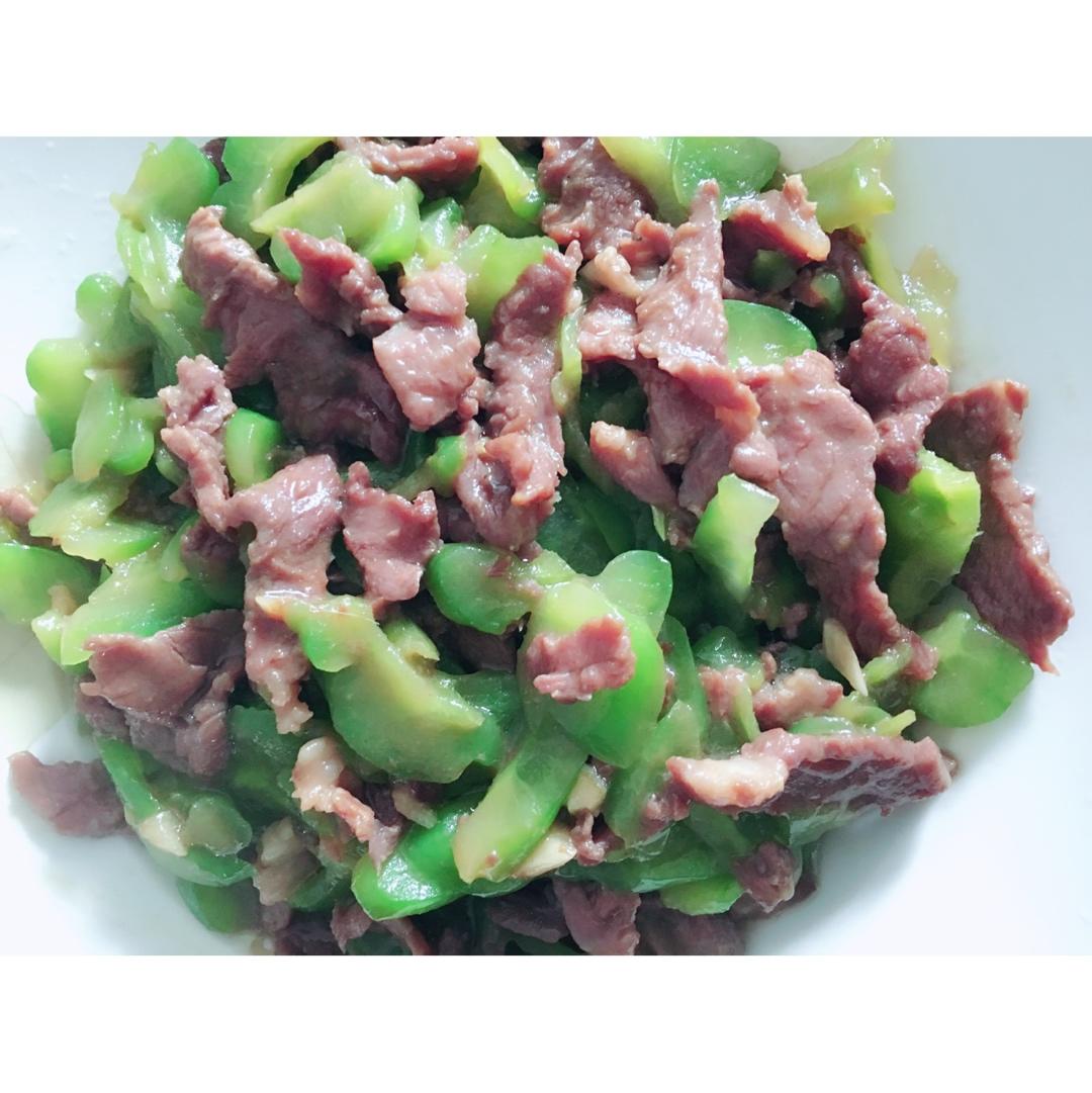 耗油苦瓜炒牛肉