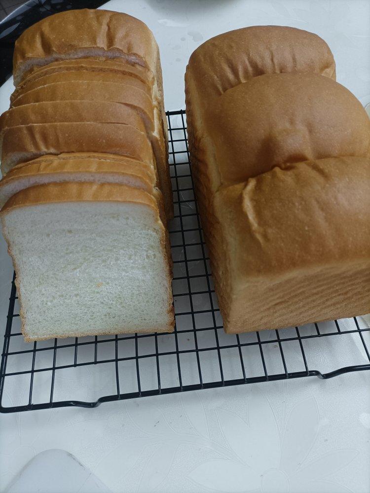 清清爽爽乳香吐司