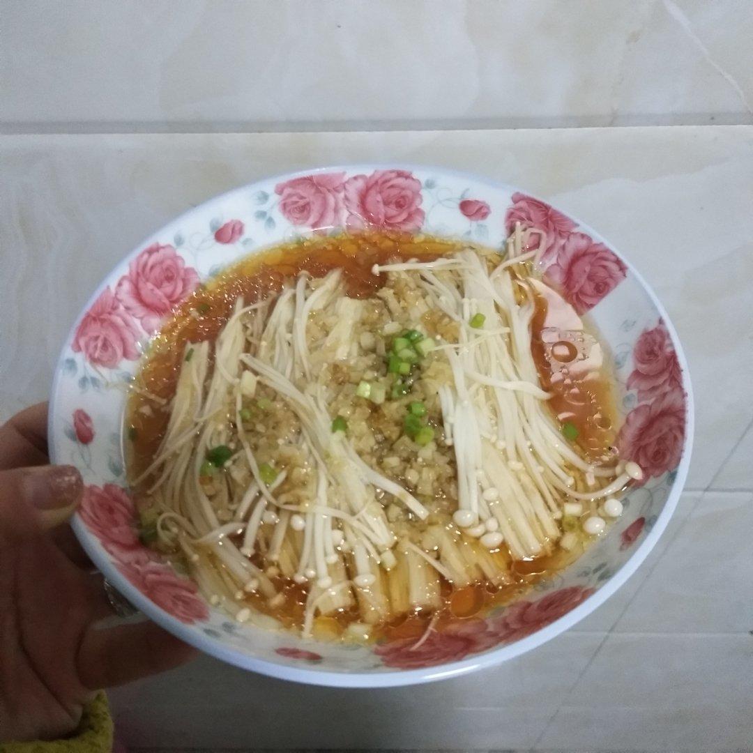 蒜蓉蒸金针菇