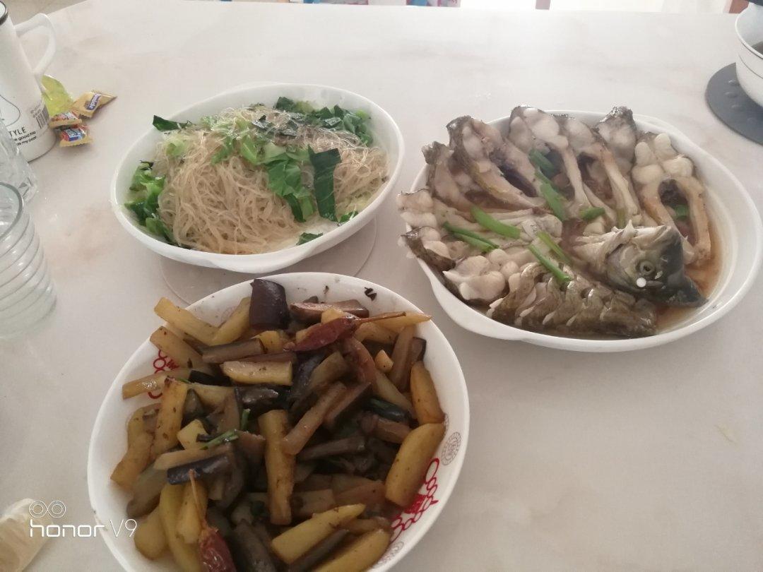 土豆炒茄条