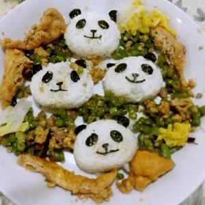 熊猫饭团的做法 步骤1