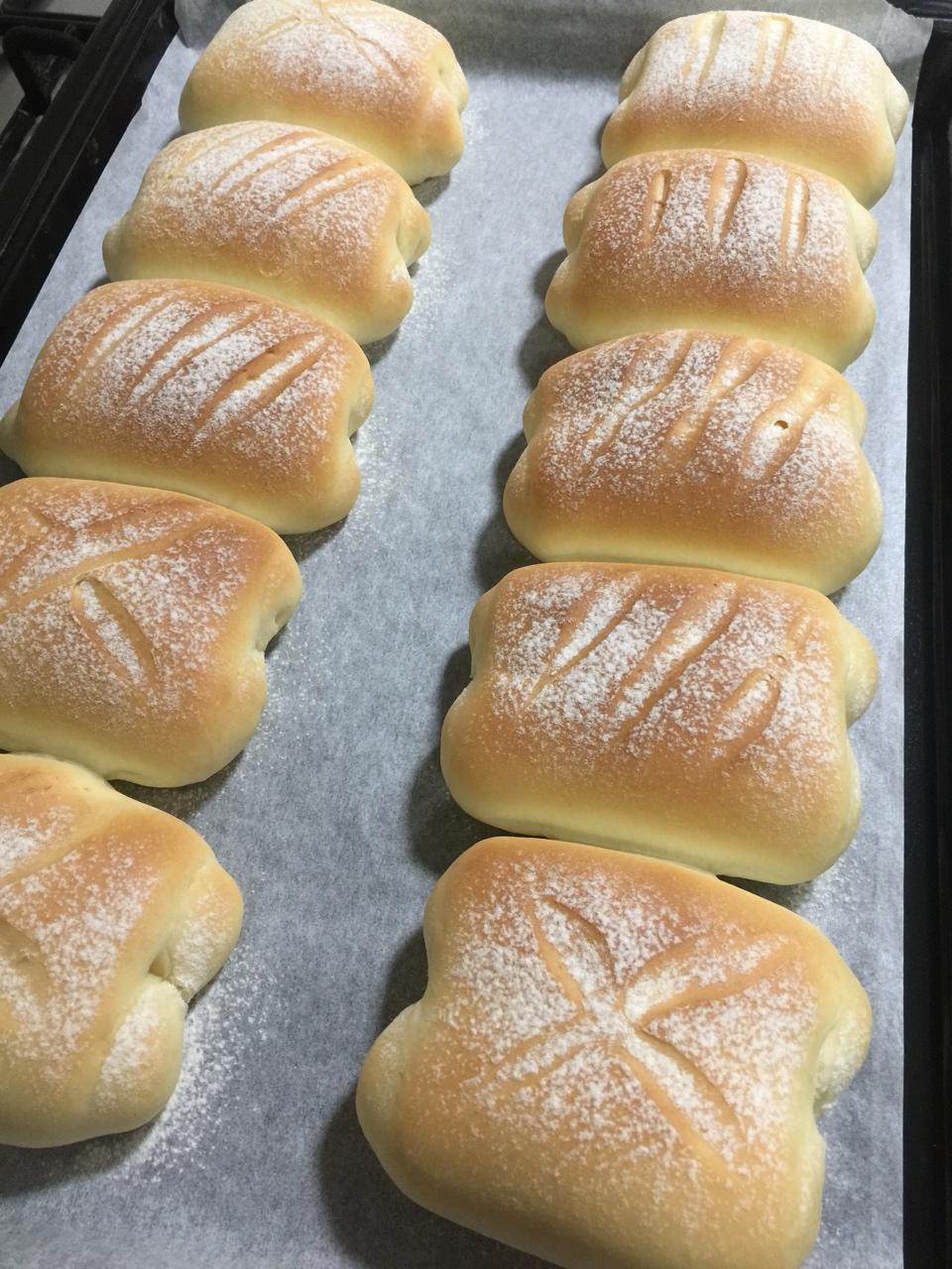 软到不知所措的牛奶卷