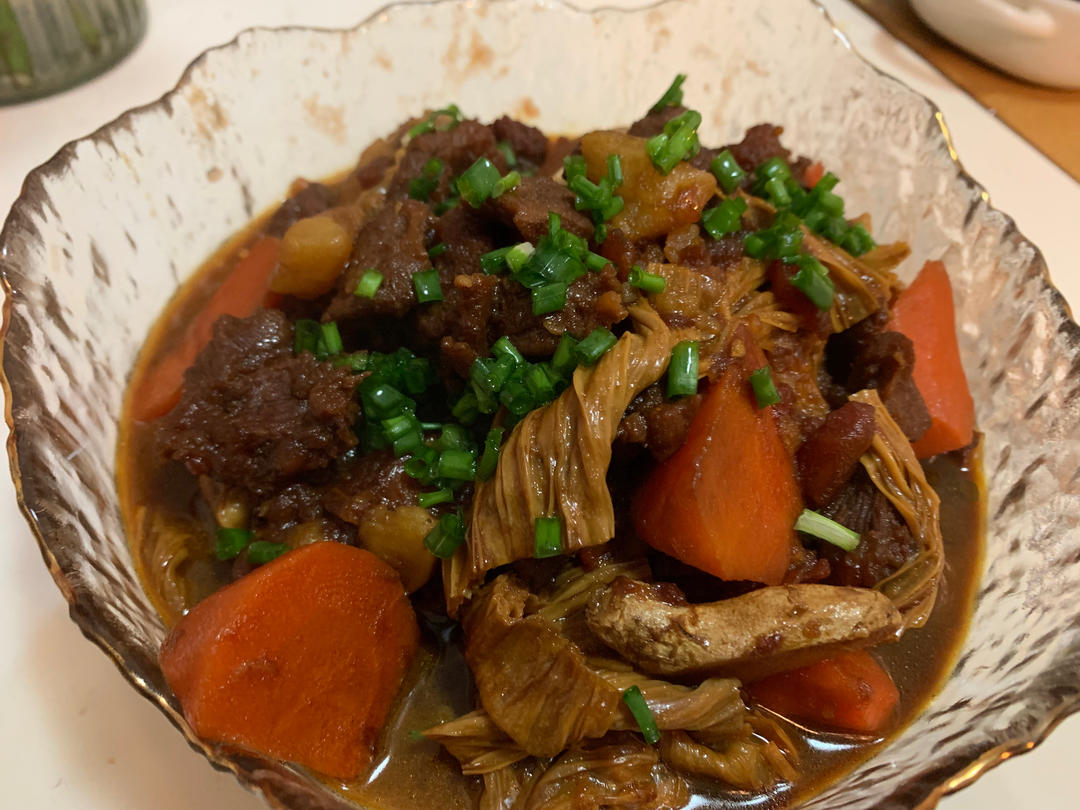 番茄土豆炖牛腩