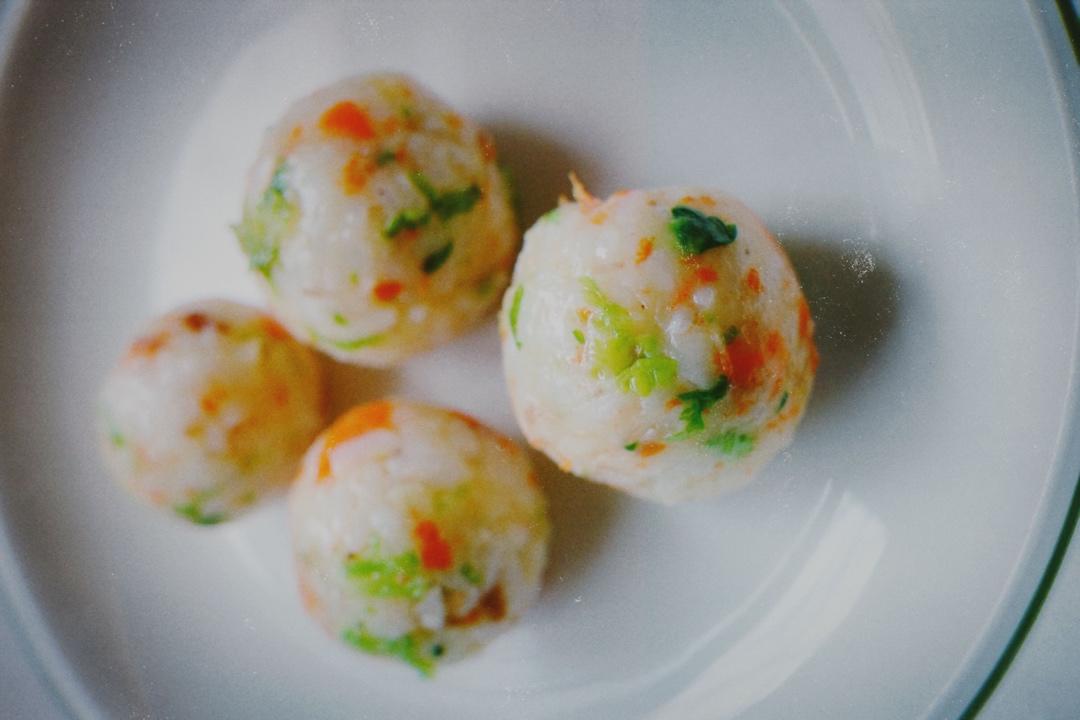 宝宝辅食-蔬菜饭团