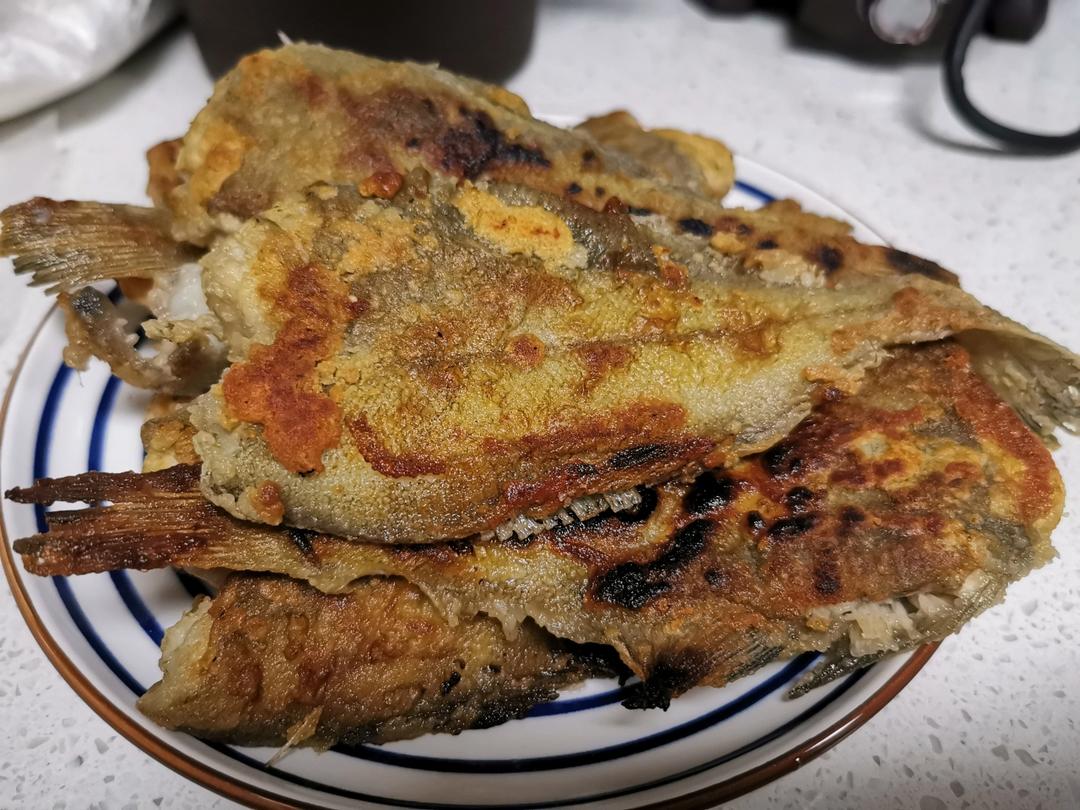 焦香酥脆干炸带鱼