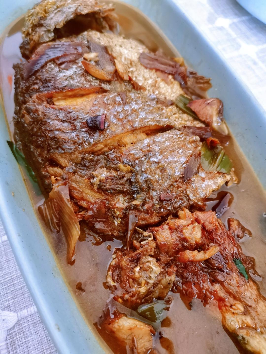 私房红烧黄花鱼，边吃边想念~