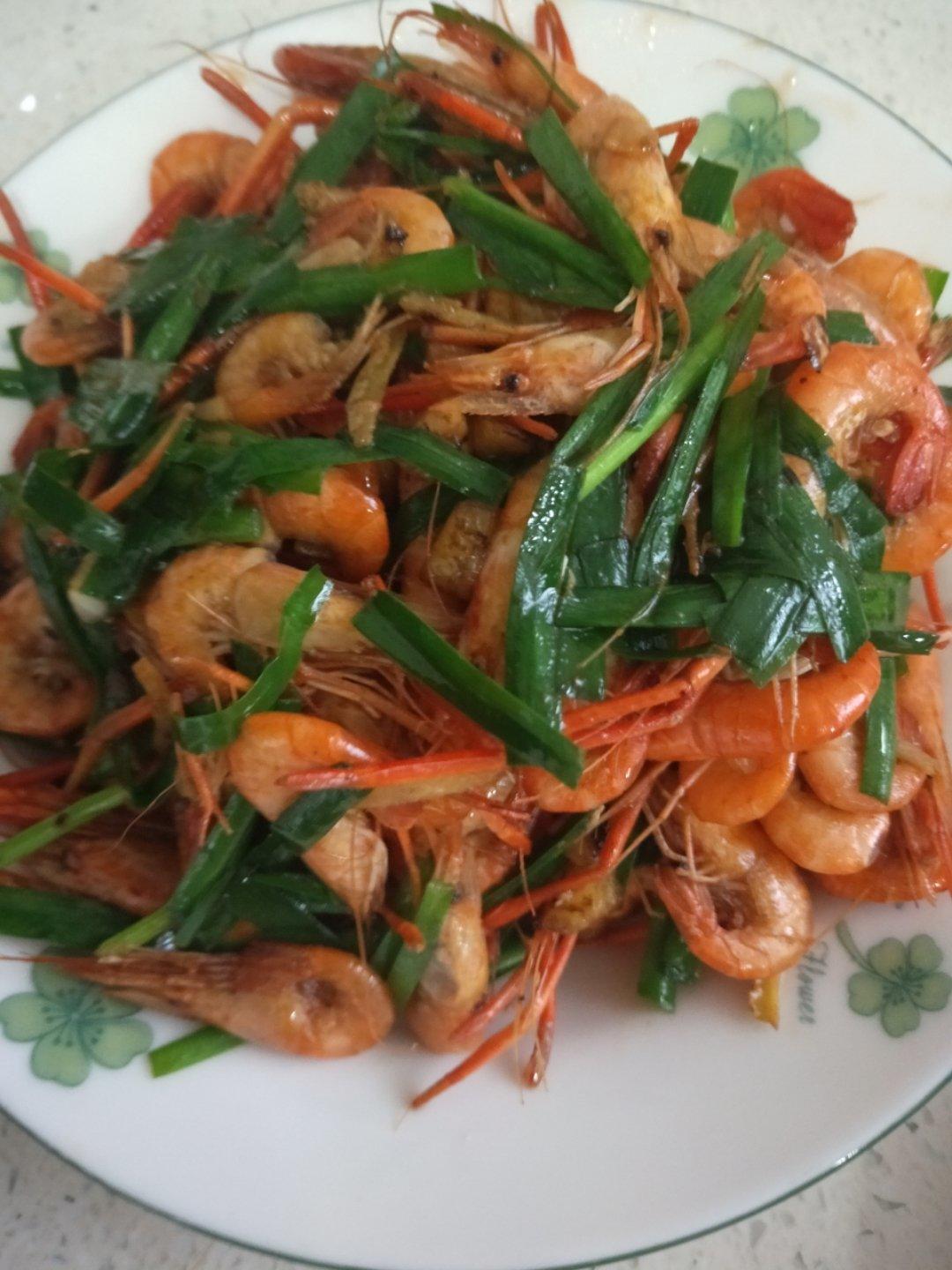 河虾炒韭菜