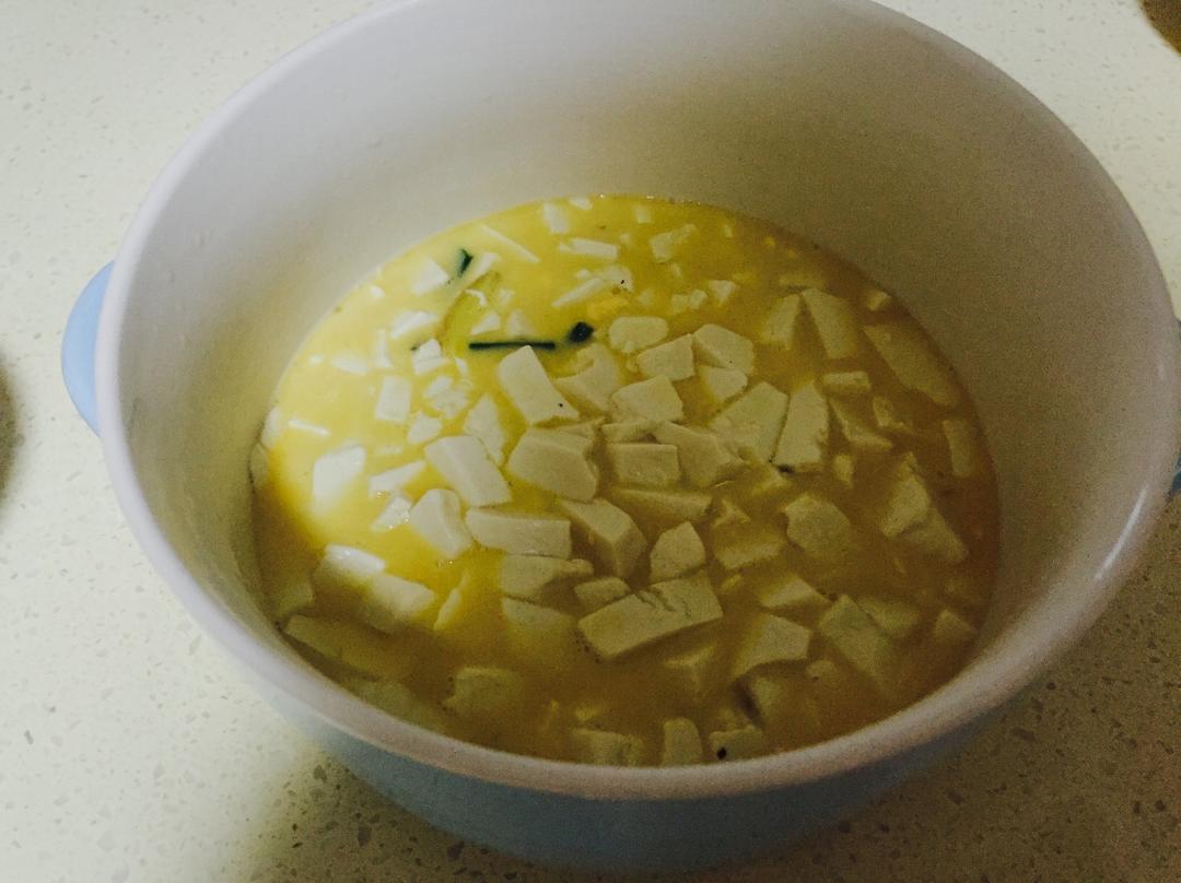 咸蛋黄豆腐