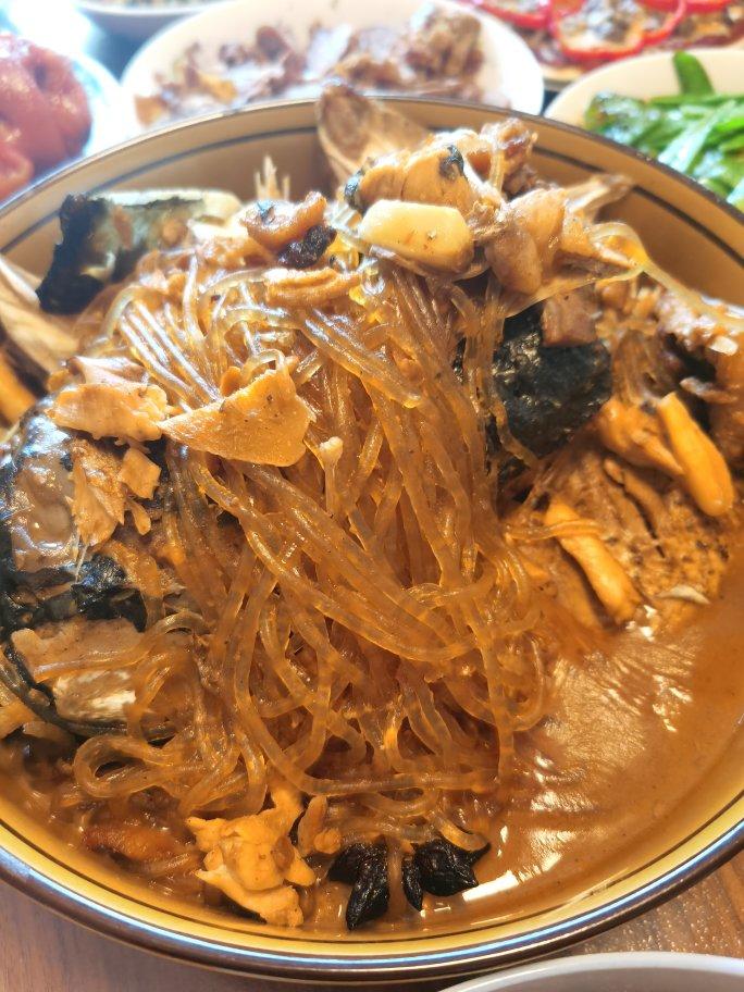 东北胖头鱼炖粉条