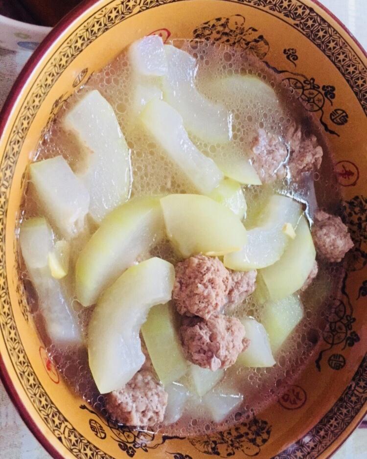 简单好吃的冬瓜丸子汤