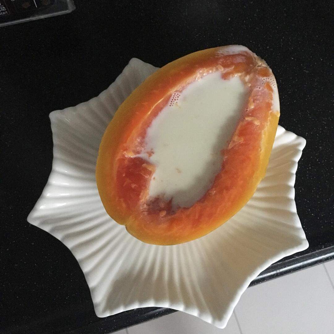 木瓜炖牛奶