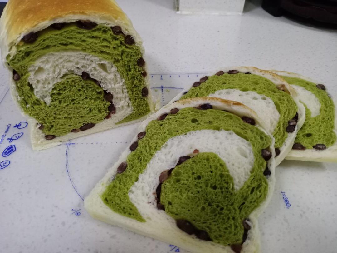 最正宗的日式抹茶红豆吐司