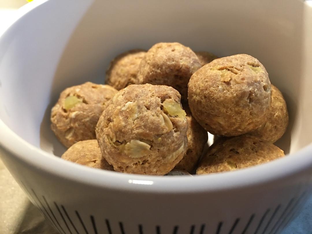 狗狗食谱：健康南瓜花生酱小饼干