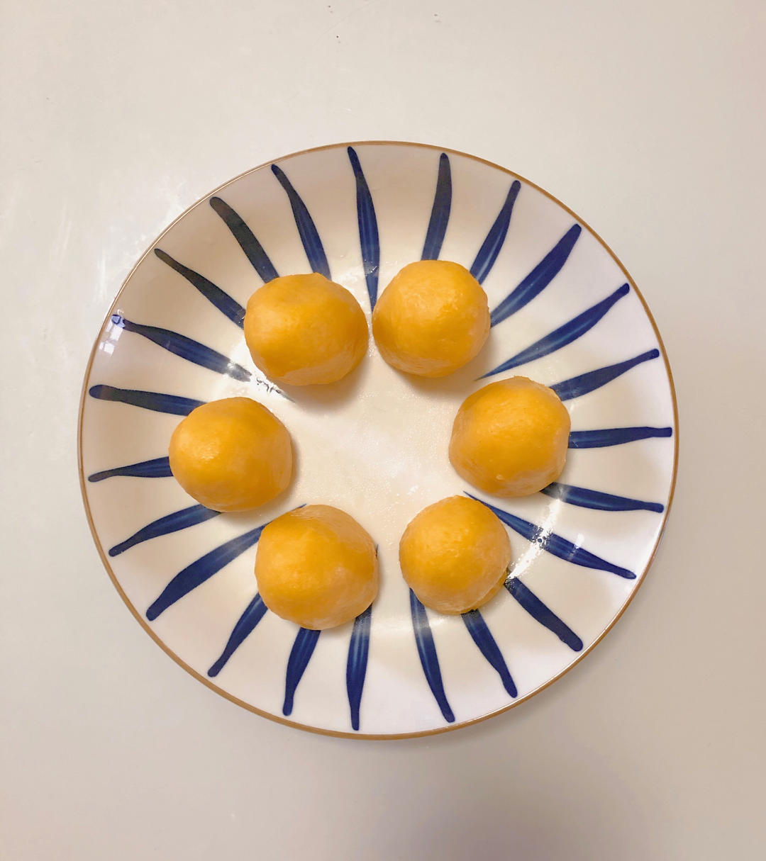 纯玉米面窝窝头(烫面.不发酵)