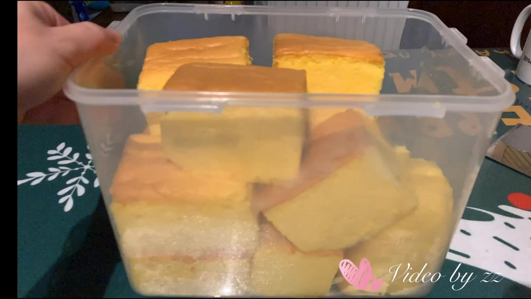 【视频食谱】Duang！古早蛋糕