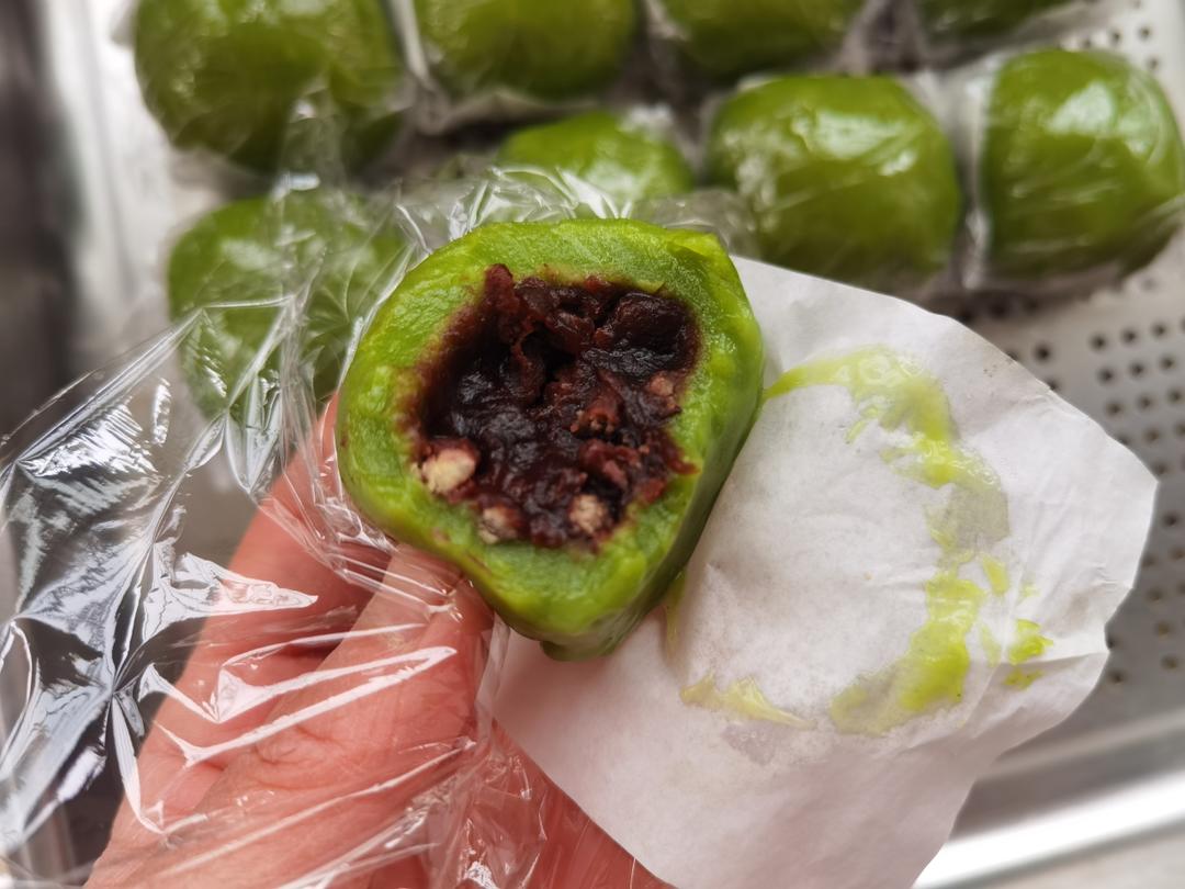 香糯可口的青团