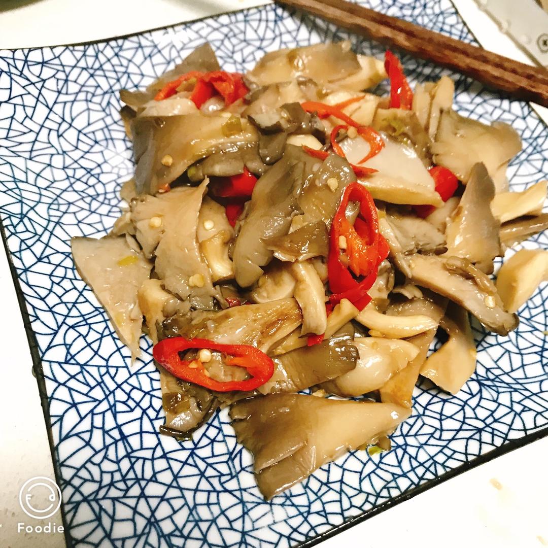 酸辣蘑菇