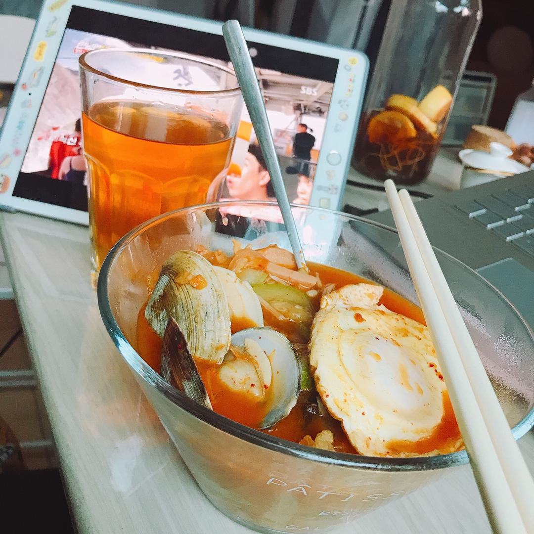 韩式海鲜豆腐汤