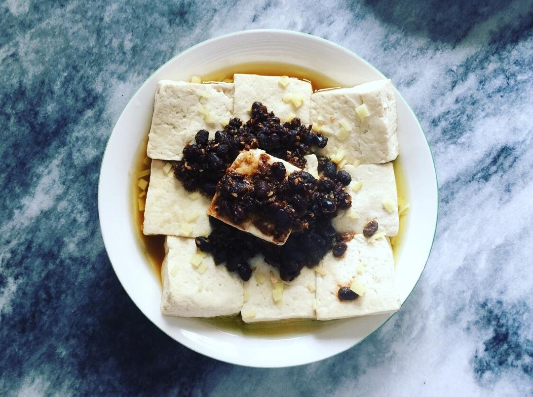 豆豉蒸臭豆腐