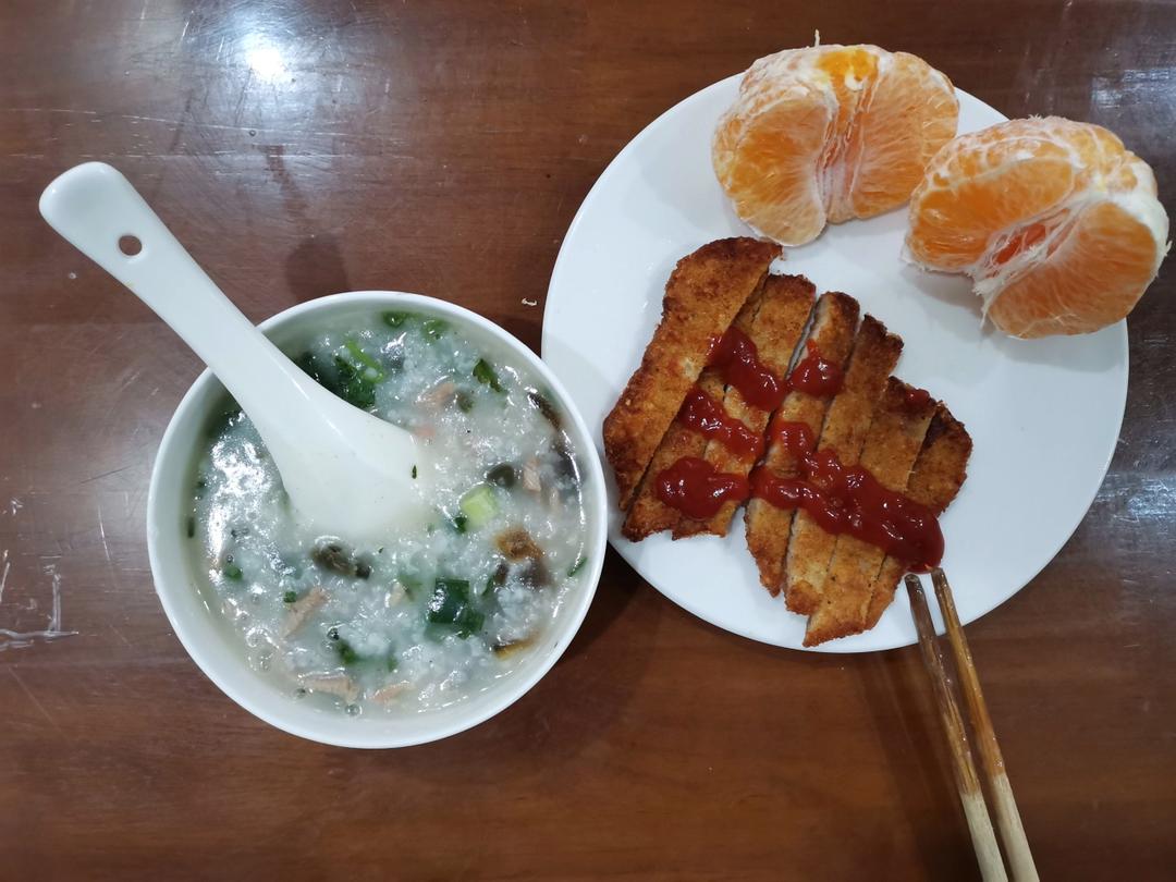 十五分钟快手之香滑皮蛋瘦肉粥(附五分钟电饭煲电压力锅更快捷方法)
