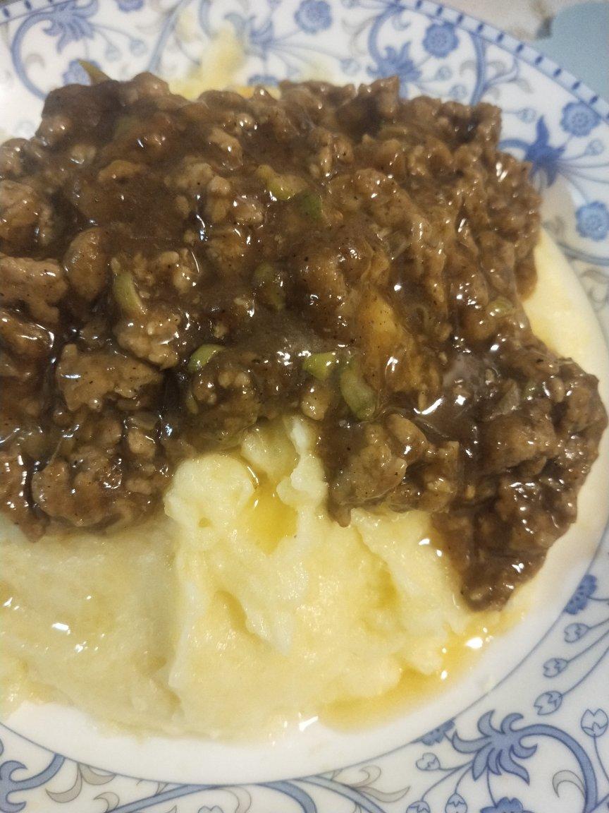 舔盘子的肉沫土豆泥