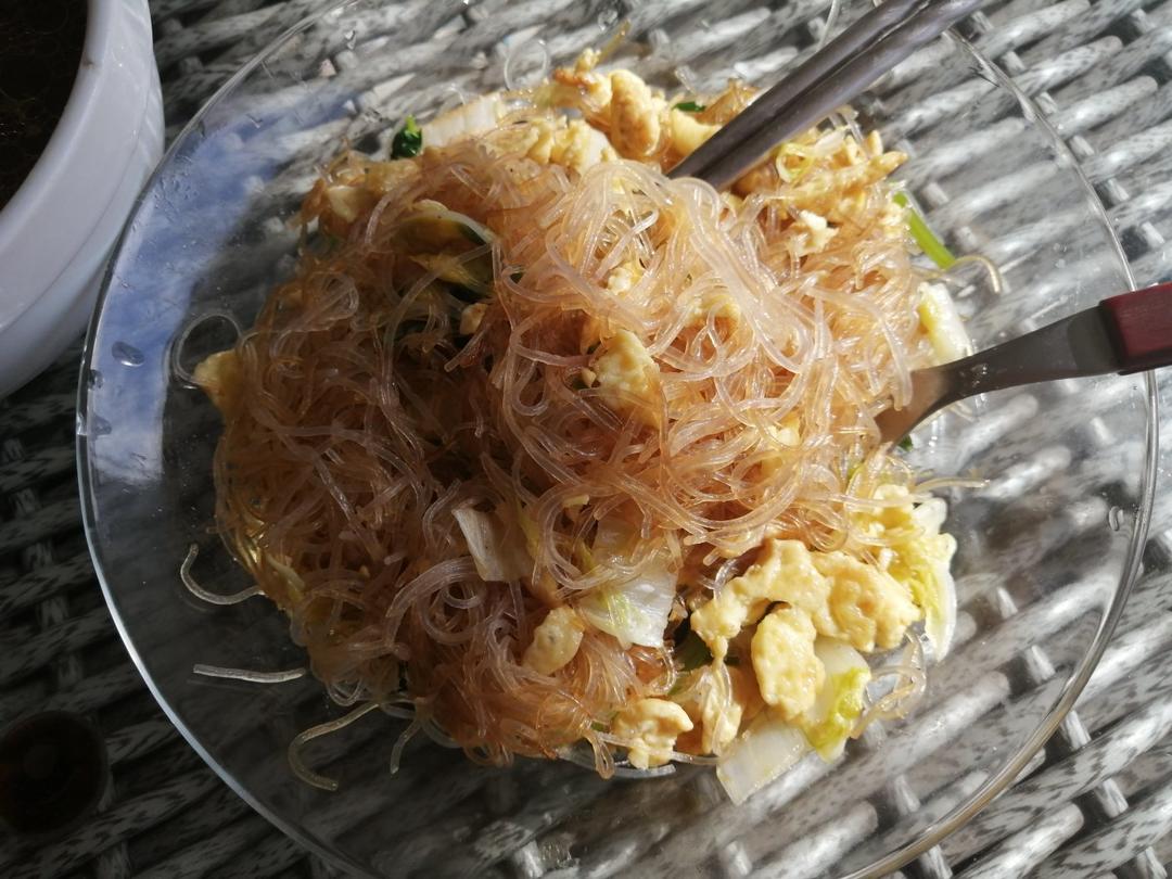 鸡蛋炒米粉，正确泡发干米粉，不碎、不坨、不粘锅、口感Q弹