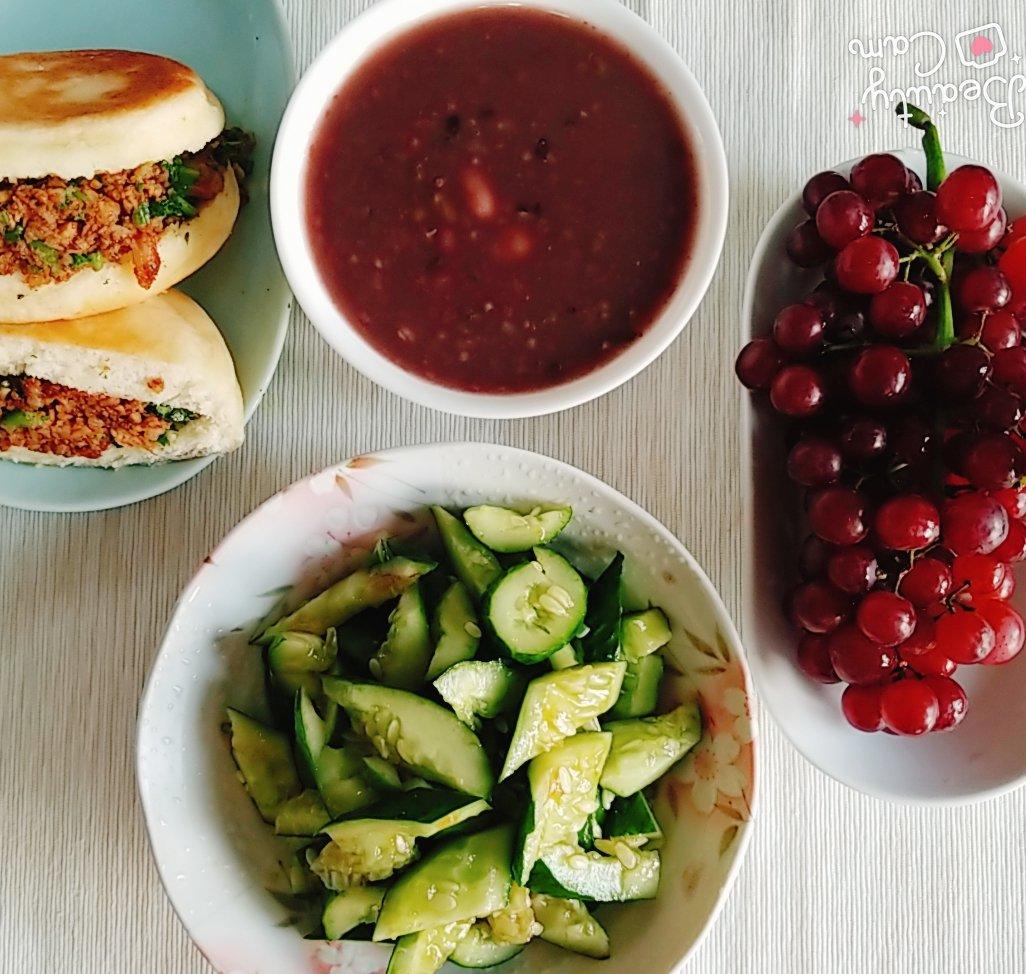 空心馍（肉夹馍）