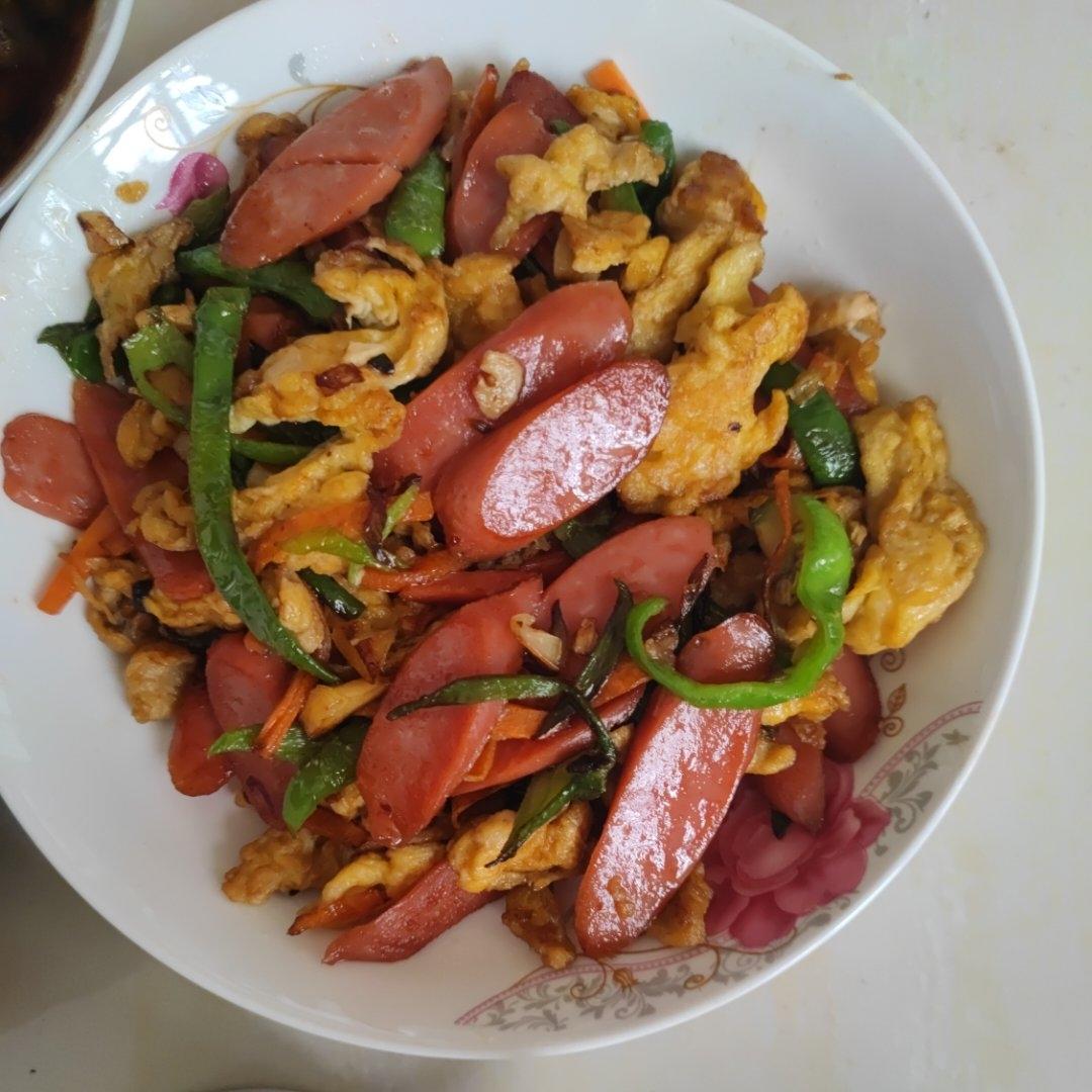 青椒火腿炒鸡蛋