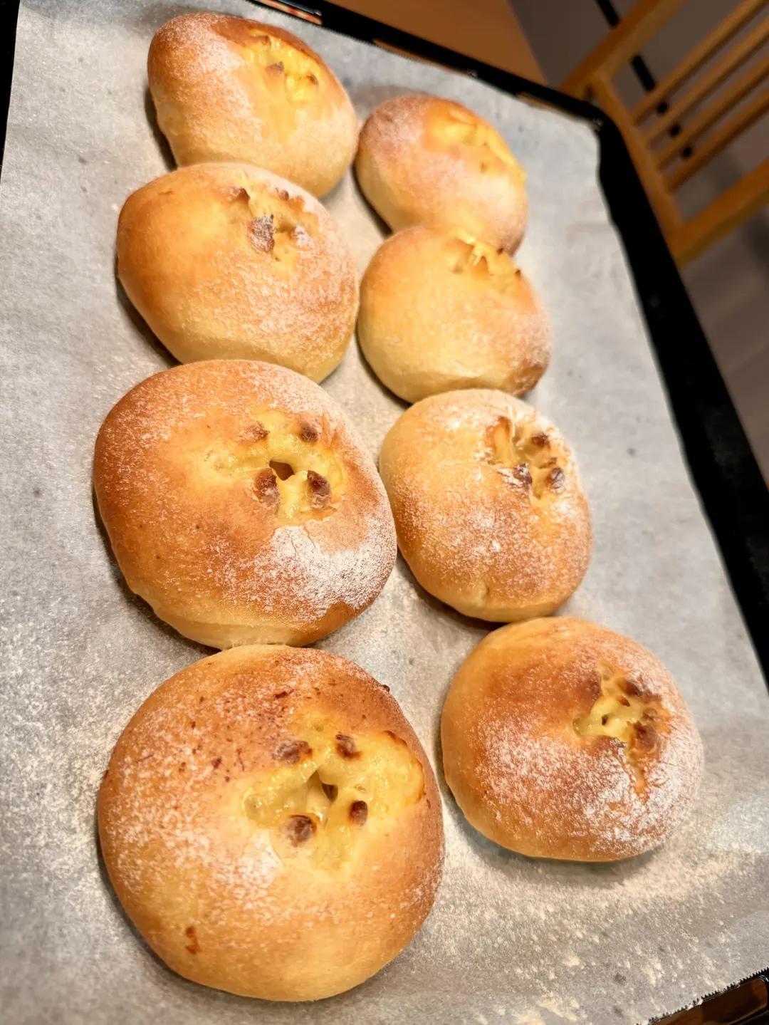 (超好吃的咸口面包）爆浆培根芝士面包