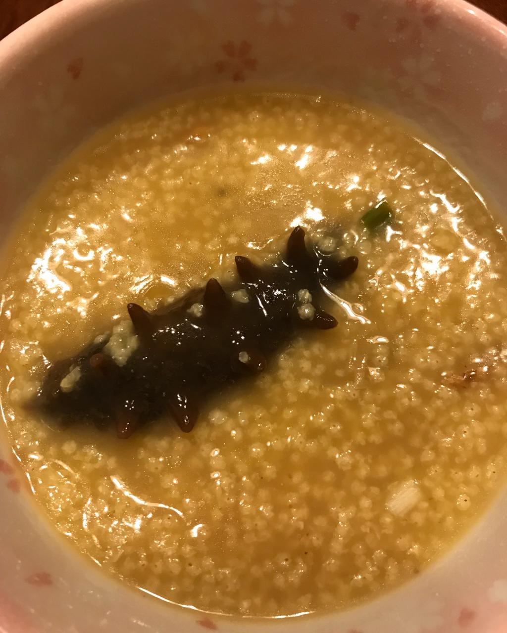 daisy嘟妹儿做的小米海参粥