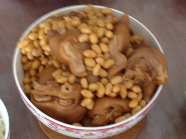 黄豆焖猪蹄（高压锅）