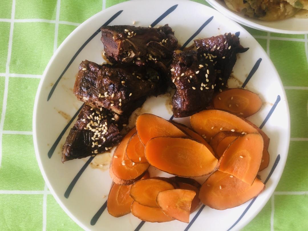 好吃到舔盘的照烧鸭腿