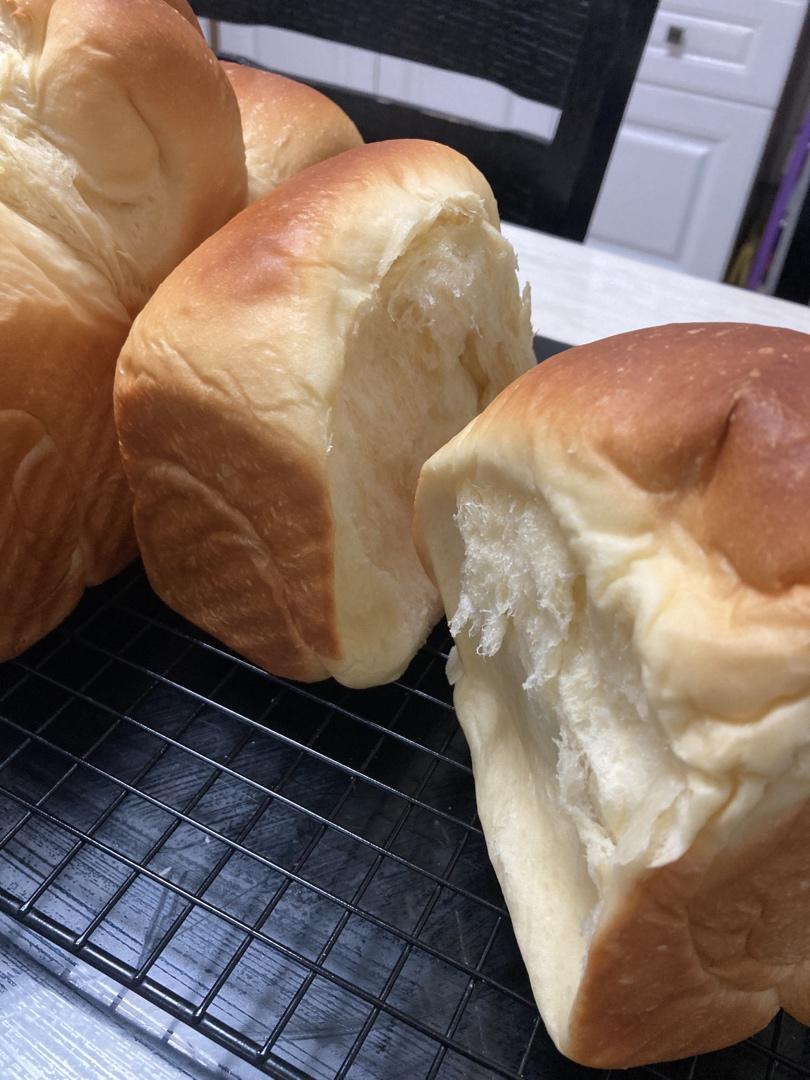 超柔牛奶棉花吐司（最详细的吐司食谱）