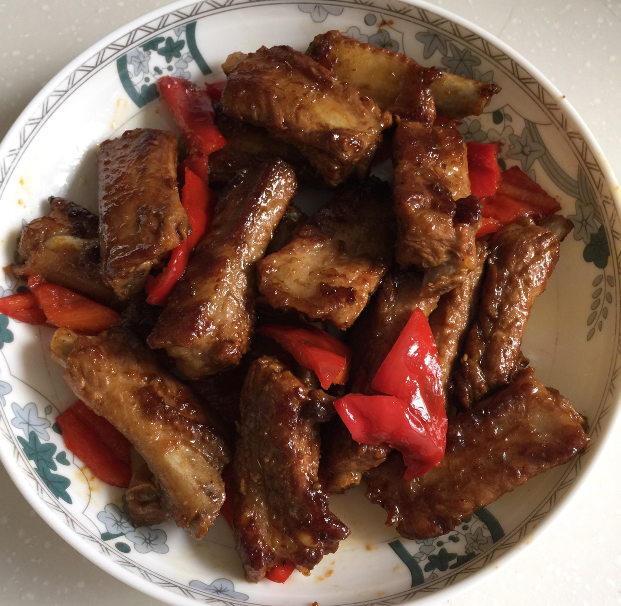 双椒煎排骨