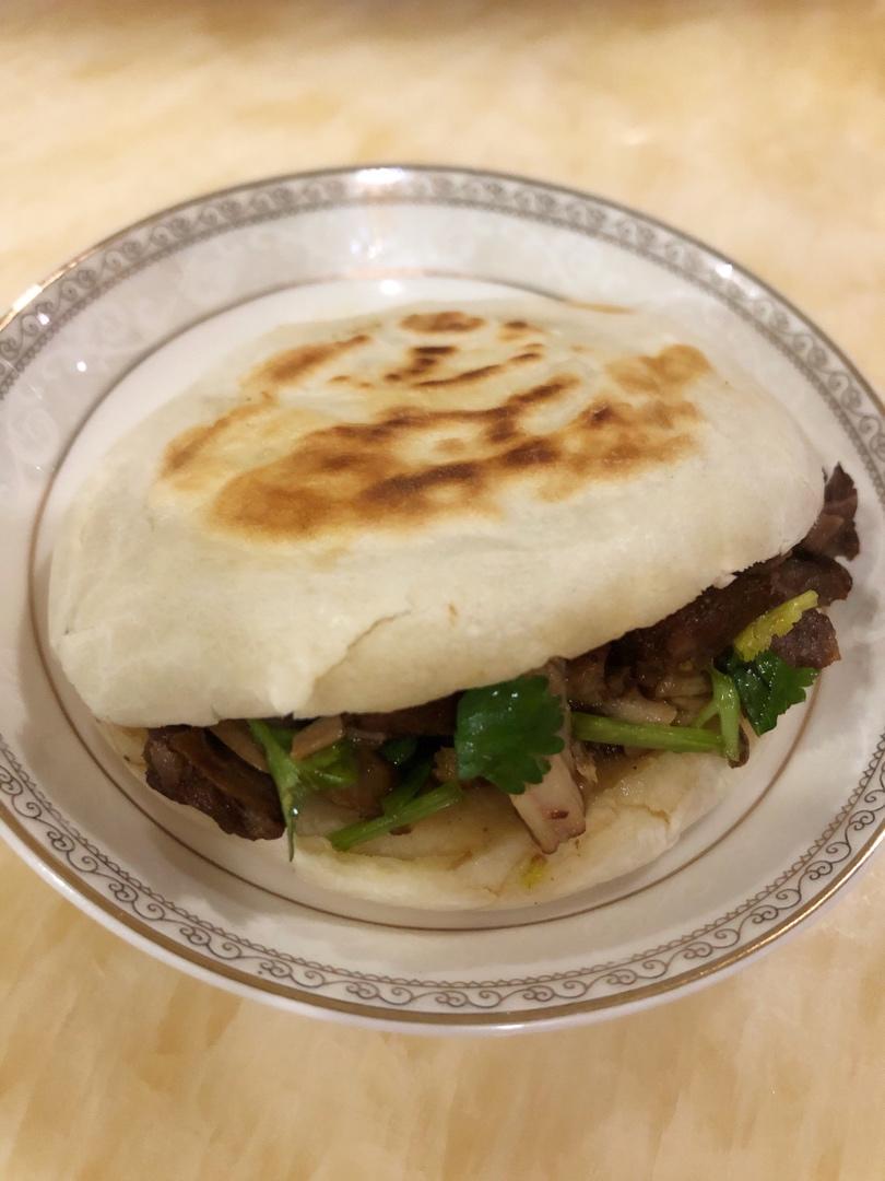 肉夹馍