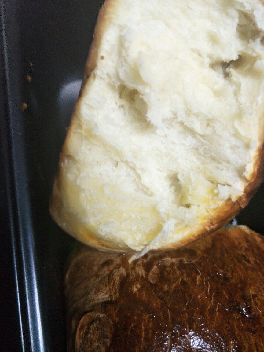 用烤箱自己做面包--手工牛奶吐司面包