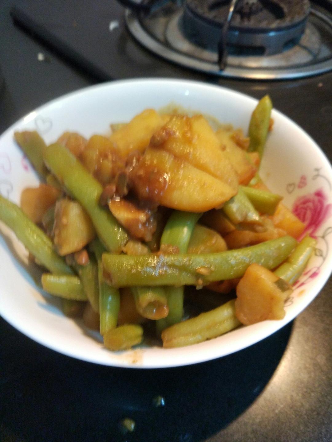 土豆炖豆角