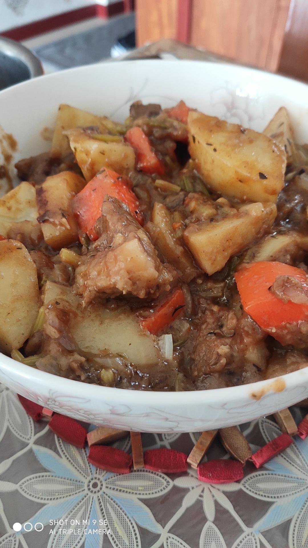 美式焖牛肉(Beef Stew)