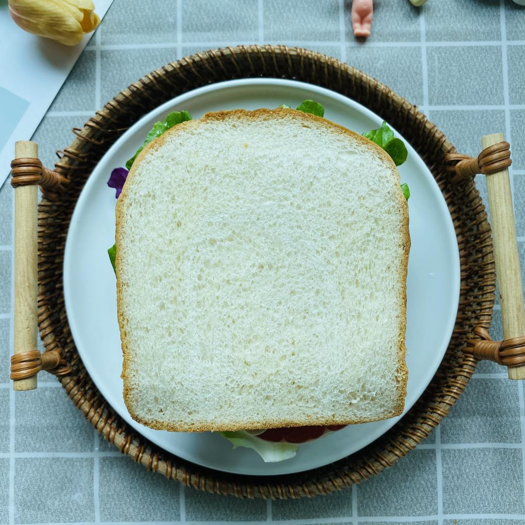 纯奶手撕吐司的做法 步骤1