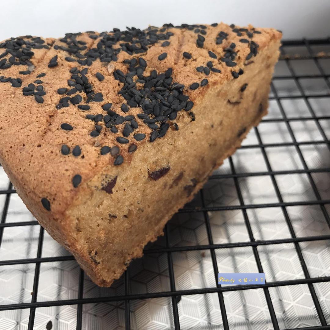 红糖红枣蛋糕
