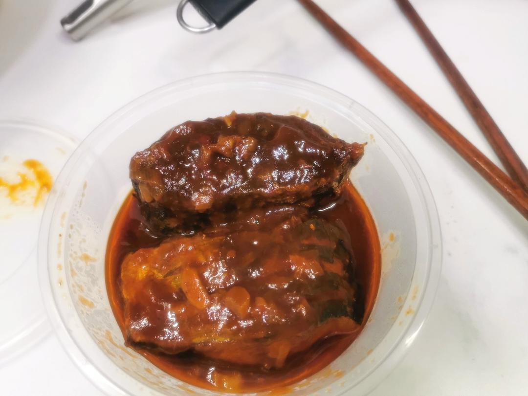 茄汁鱼（罐头）