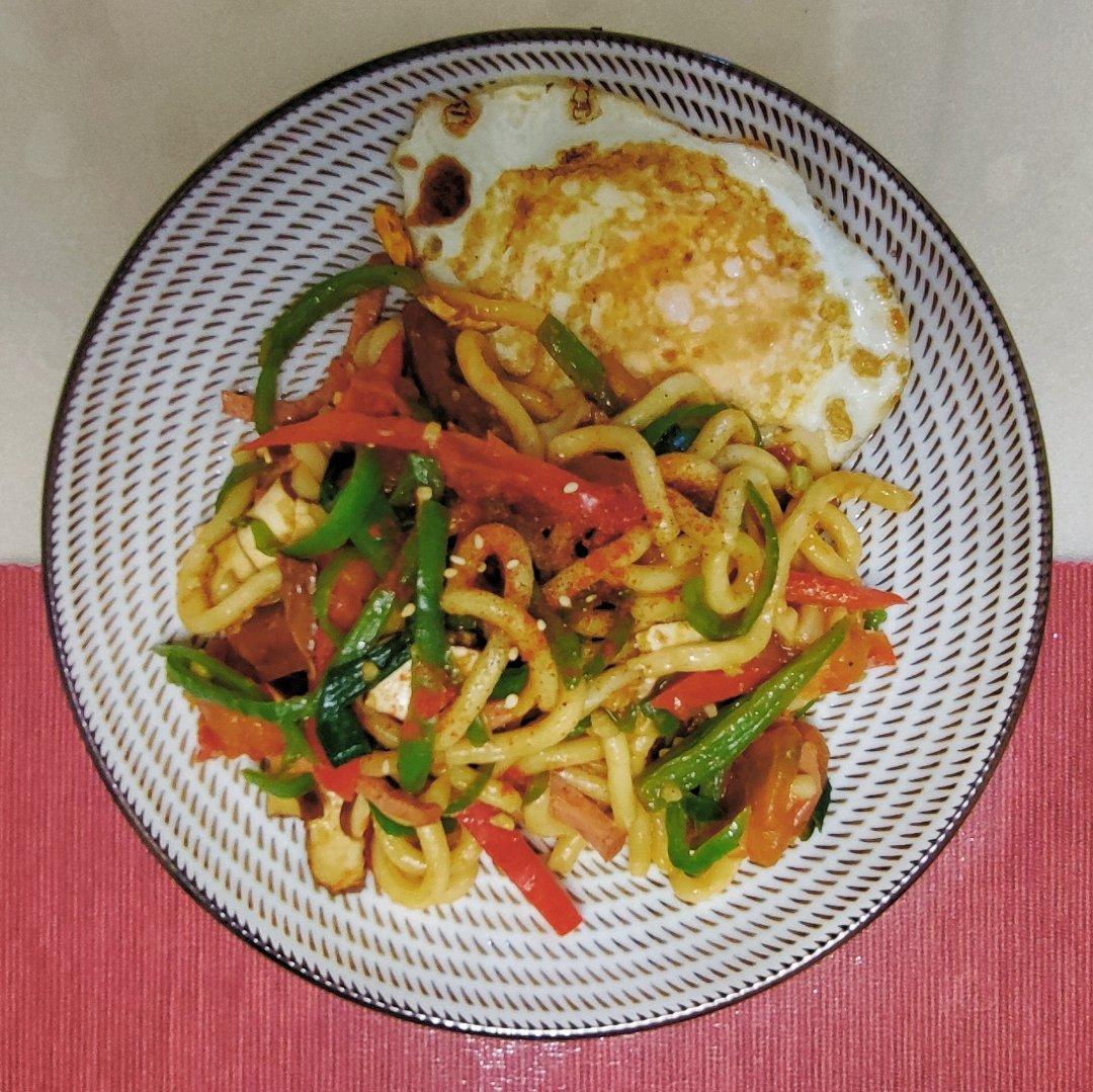 什锦炒乌冬面