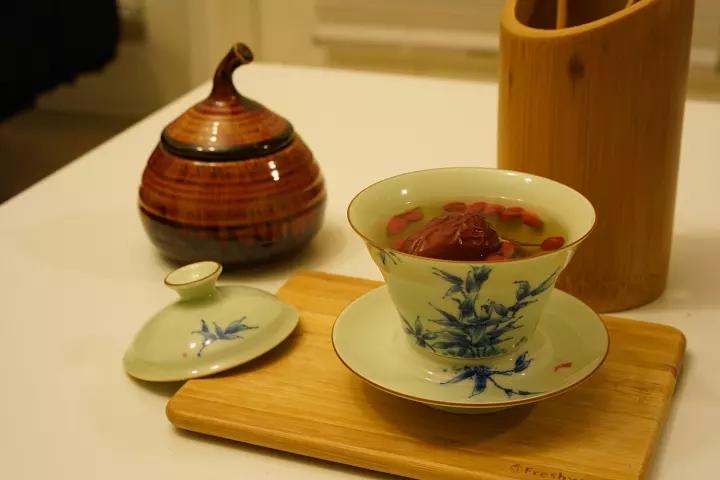 三炮台