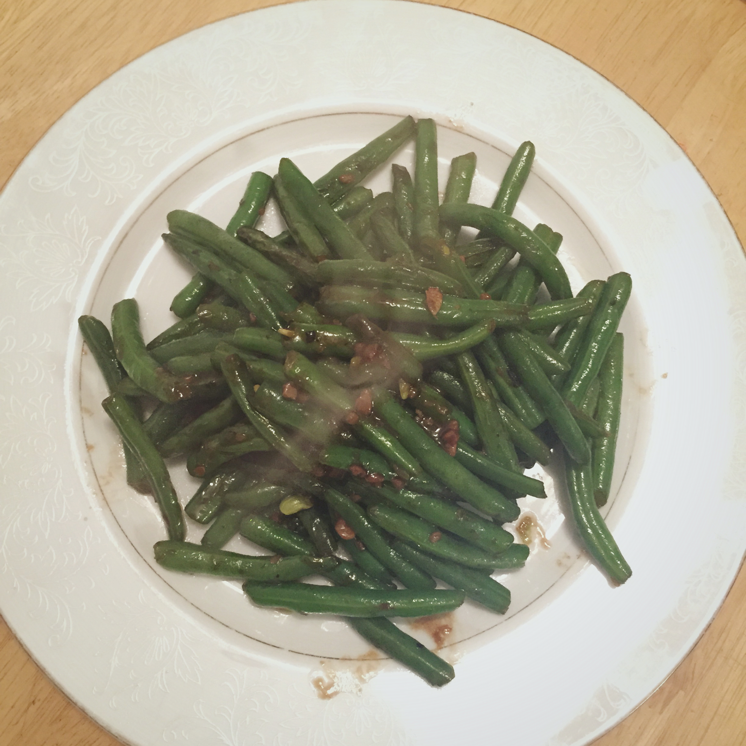 蒜炒豇豆（长豆角）