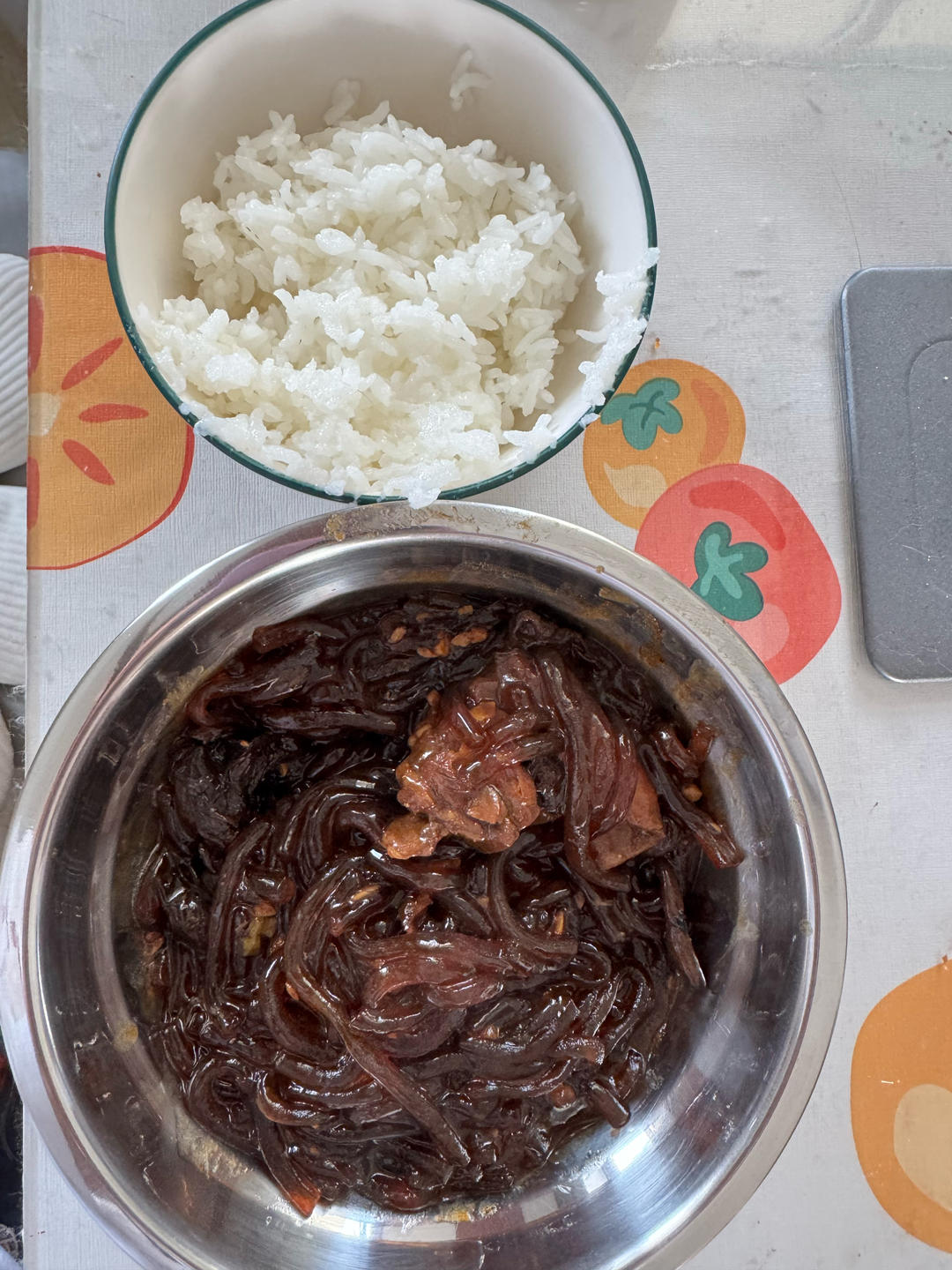 养猪场今日份的猪饲料