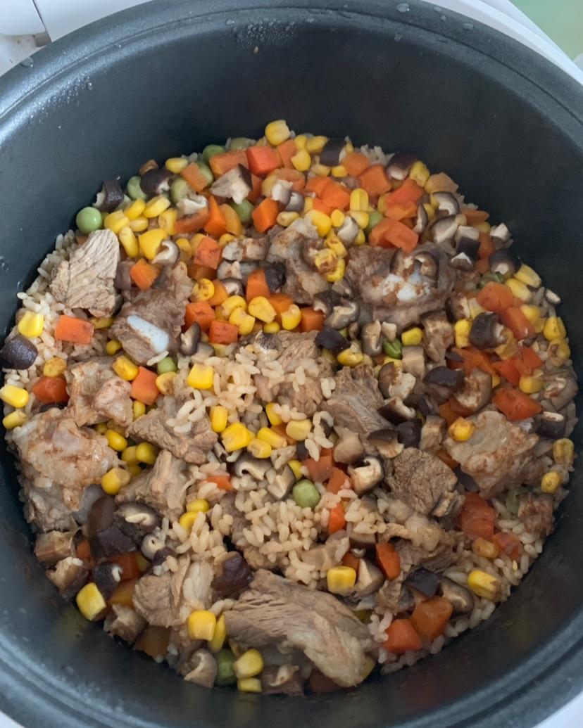 电饭锅版排骨焖饭