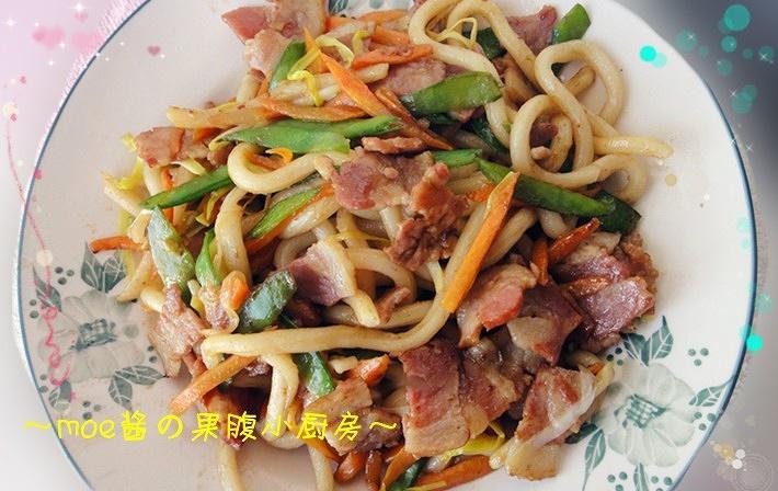 培根什锦炒乌冬的做法