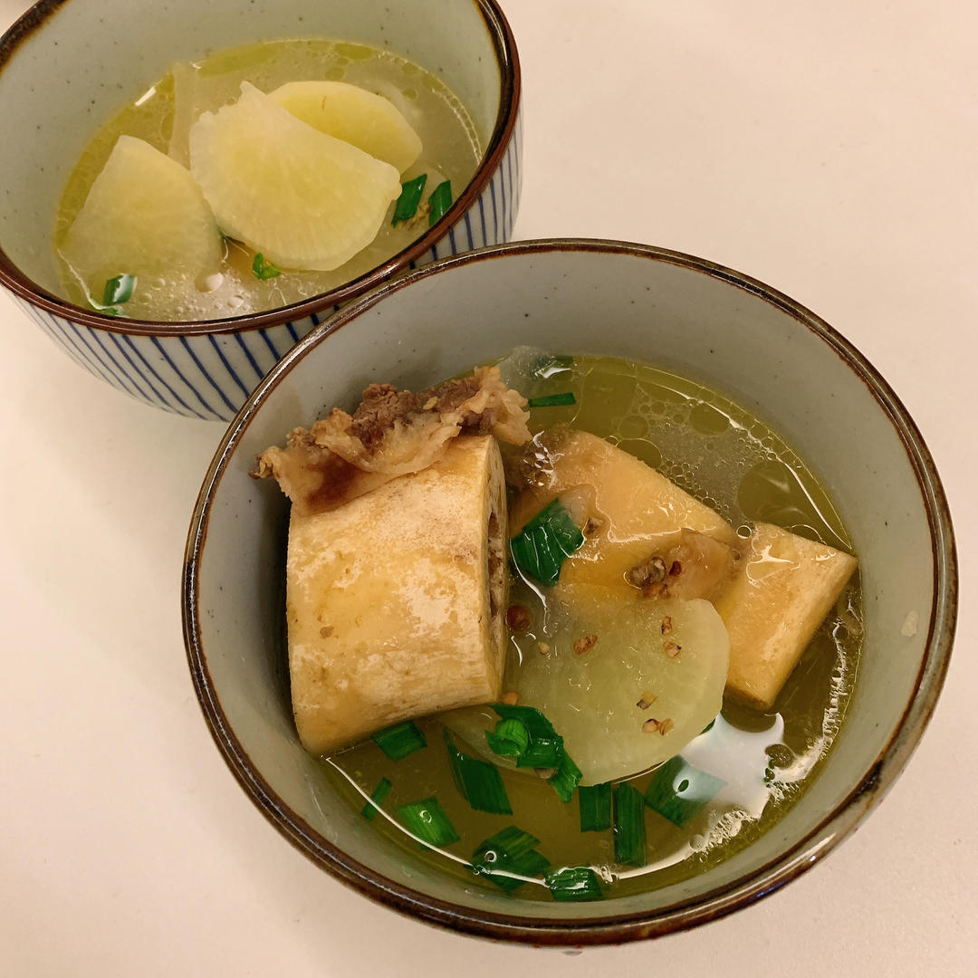 牛骨白萝卜汤（如何熬出奶白）