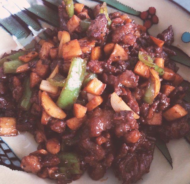 黑椒杏鲍菇牛肉粒